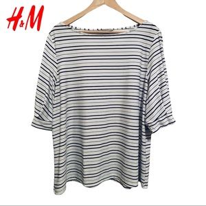 H&M White with black stripes business casual top